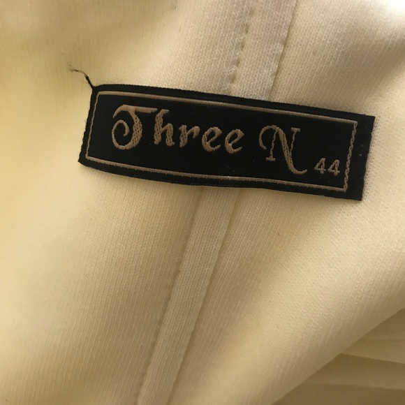 Three N Yellow Mermaid Gown - Picture 8 of 8